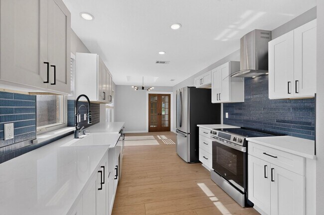 Building Photo - Renovated Home In the Coveted Allen ISD