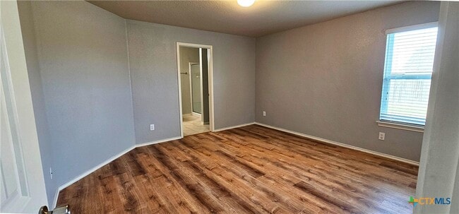 Building Photo - 1024 Sandwell Ct