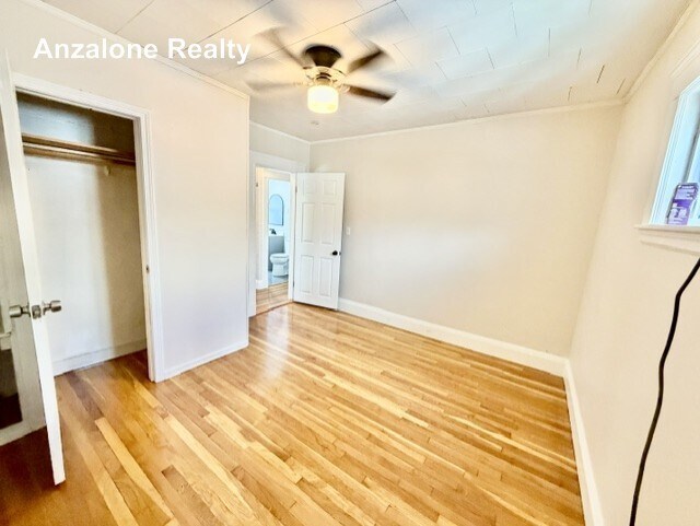 Building Photo - 272 Willis Ave