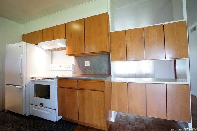 Building Photo - 4626 Newcome Dr