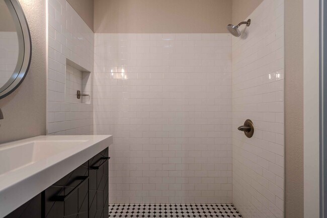 Building Photo - 4103 S Madison Pl
