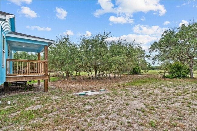 Building Photo - 2111 Lone Star Rd