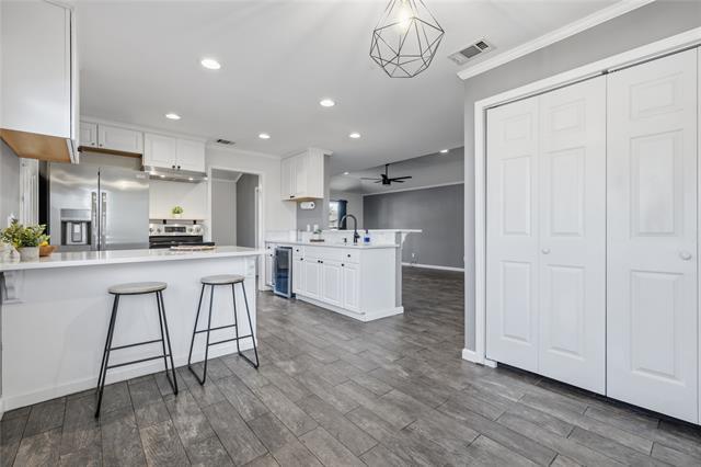 Building Photo - 1607 Malibu Dr