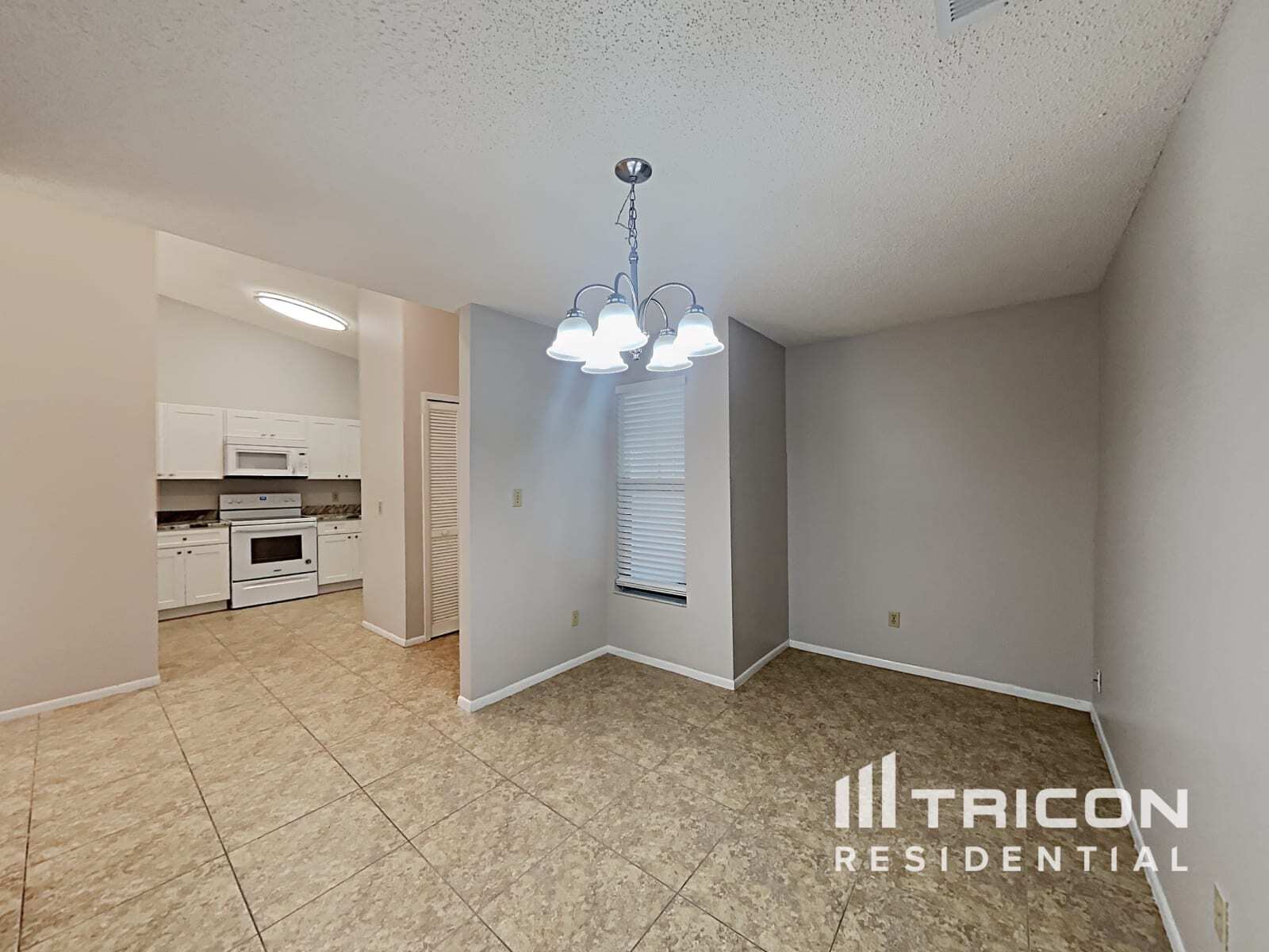 Building Photo - 1018 Olliff Way