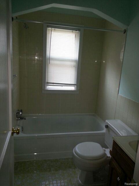 Building Photo - 1928 Bacon Ave