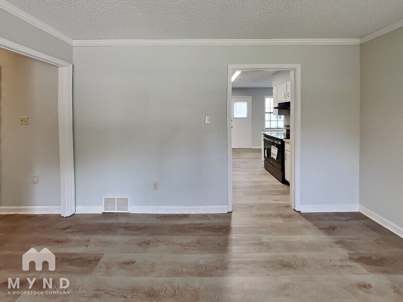 Building Photo - 7406 Doncaster Ln