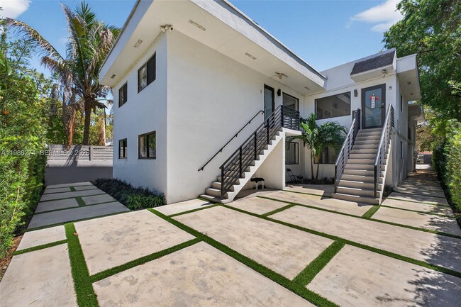 Building Photo - 37 NW 59th St