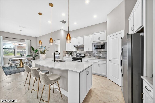 Building Photo - 19649 Aqua View Ln