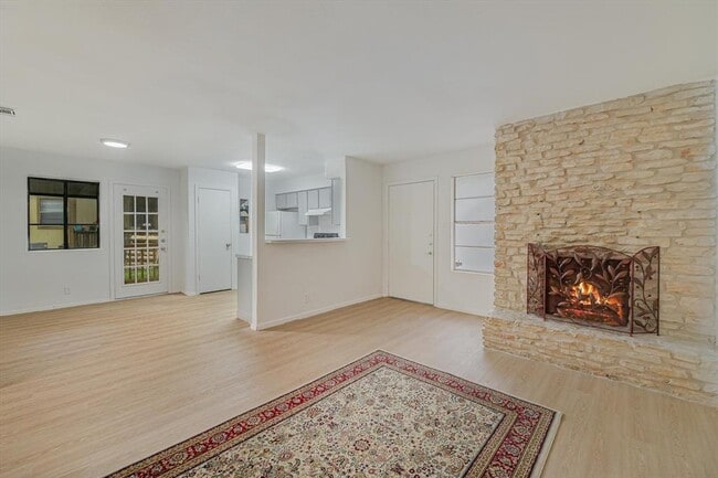 Building Photo - 4301 Acropolis Ct