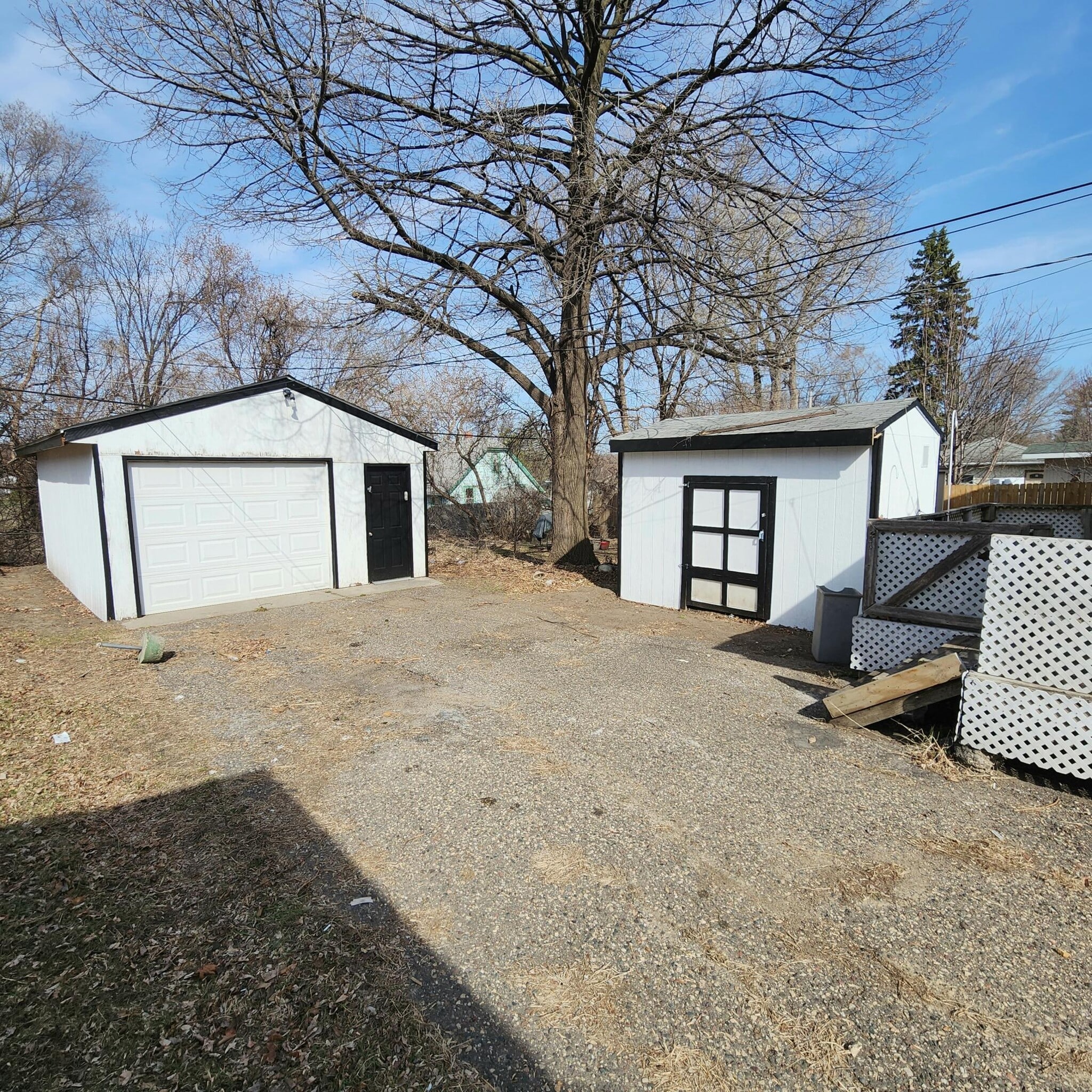 Building Photo - 1071 Norton St