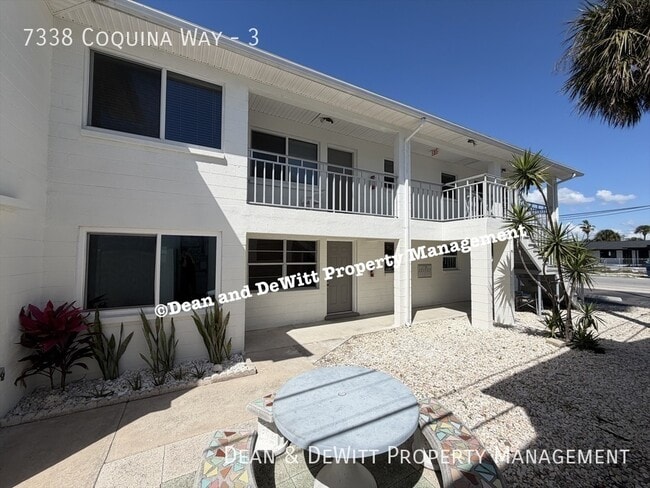 Building Photo - 7338 Coquina Way