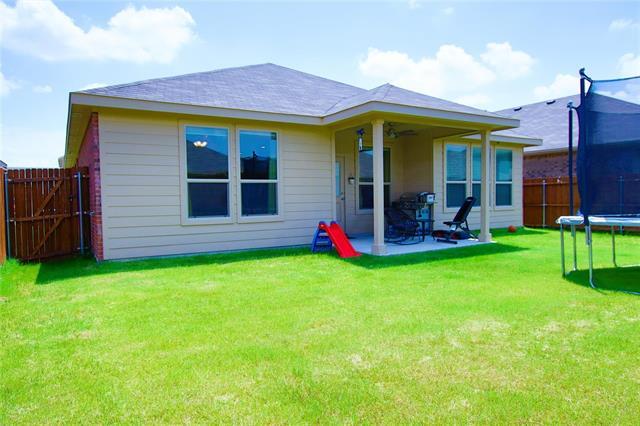 Building Photo - 15813 Caballero Dr