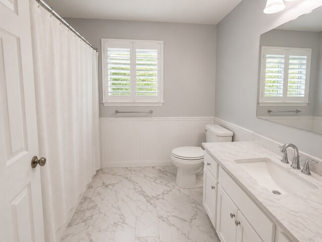 Building Photo - Rare Forest Lakes Rental Opportunity!
