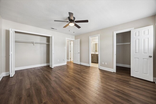 Building Photo - 8329 Fathom Cir