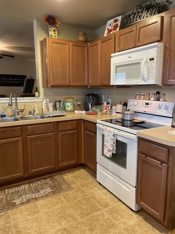 Building Photo - 12724 Foxpaw Trail