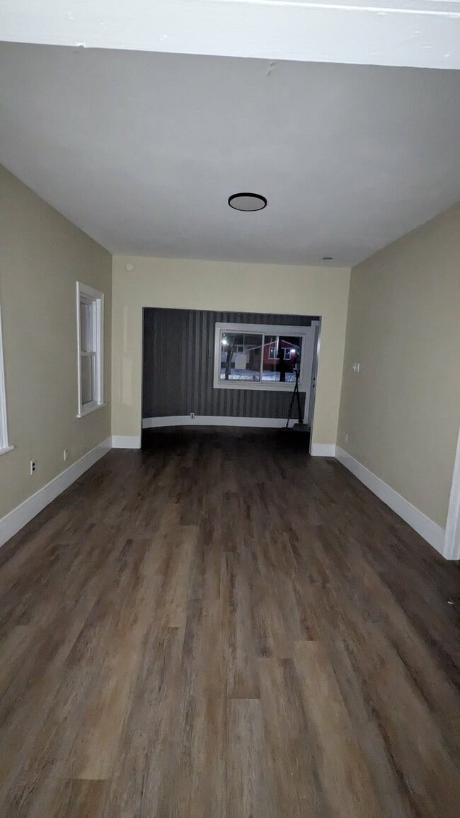 Building Photo - 5309 W 4th Ave