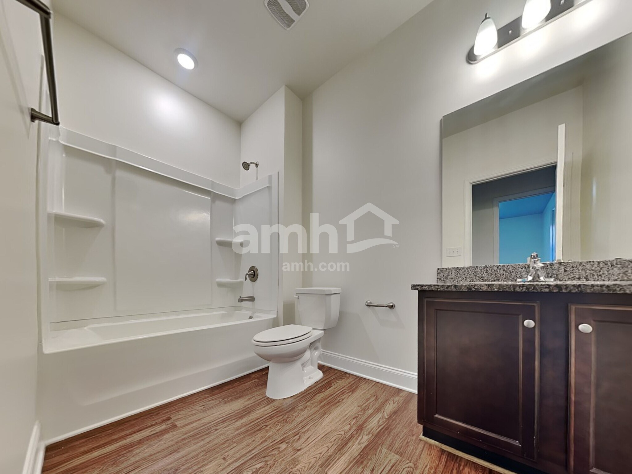 Building Photo - 1930 Sterling Brook Ct