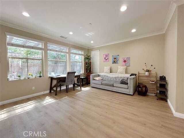 Building Photo - 59 Coleridge