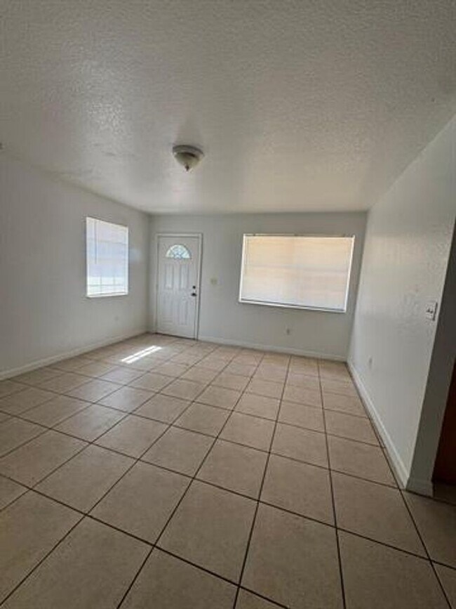 Building Photo - 240 NW 56th St