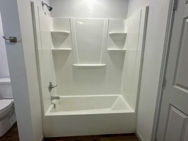 Building Photo - 4506 Avenue T