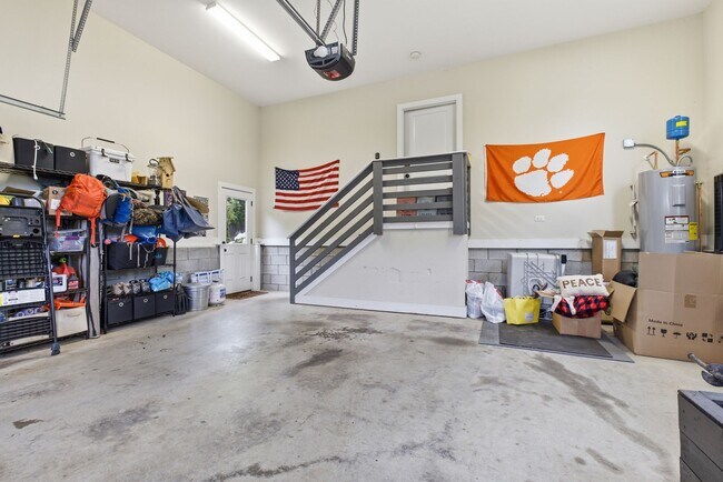 Building Photo - 4010 Burrus St