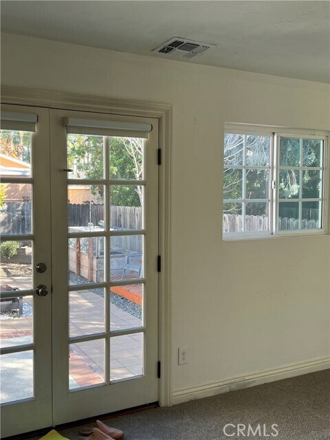 Building Photo - 236 N Myers St