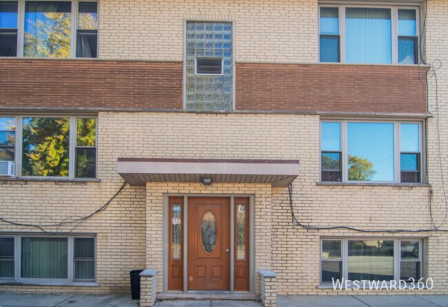 Building Photo - 13027 Seeley Ave