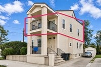 Building Photo - 288 N 6th St