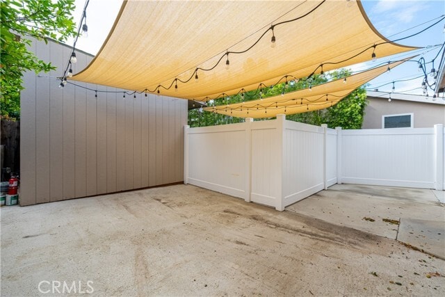 Building Photo - 10932 Oro Vista Ave