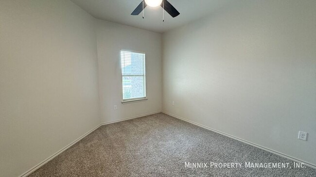 Building Photo - 5510 Kemper St