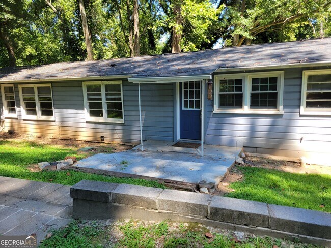 Building Photo - 516 Pendergrass Rd
