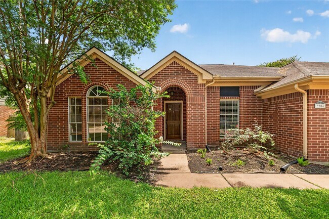 Building Photo - 7206 Glen Rosa Dr