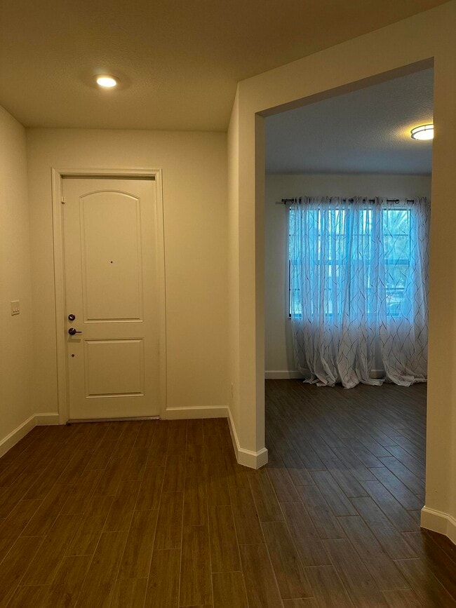 Building Photo - 3507 Bauer Rd