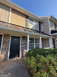 Building Photo - 424 WI Pkwy