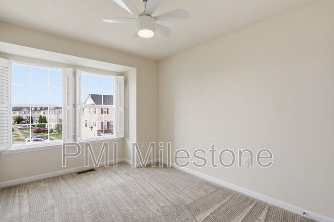 Building Photo - 100 Bertelli Ct