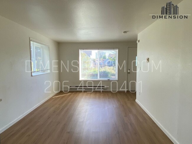 Building Photo - Sheridan Duplex