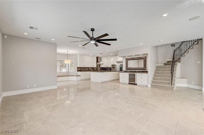 Building Photo - 9813 Edgeview Pl