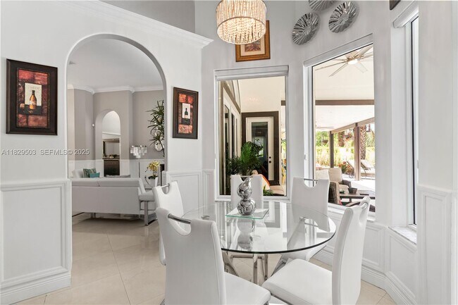 Building Photo - 16601 SW 87th Ct