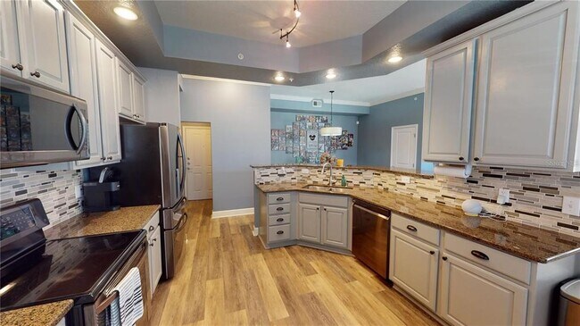 Building Photo - 1230 Wright Cir