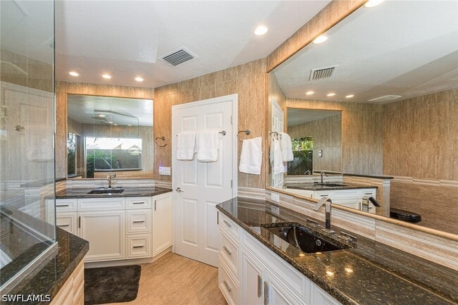 Building Photo - 219 Copperfield Ct