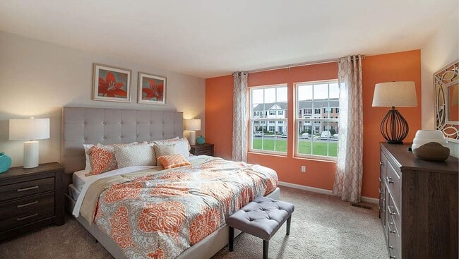 Building Photo - Modern 3BR/2.5BA Townhome in Trimble Meadows | LVP Floors | Stainless Kitchen + Island | Upstairs...