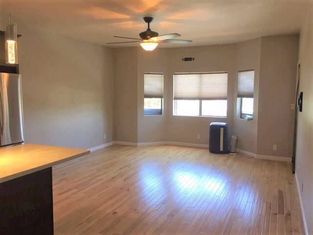 Primary Photo - COMING SOON! Light & Bright 1 Bedroom/1 Ba...