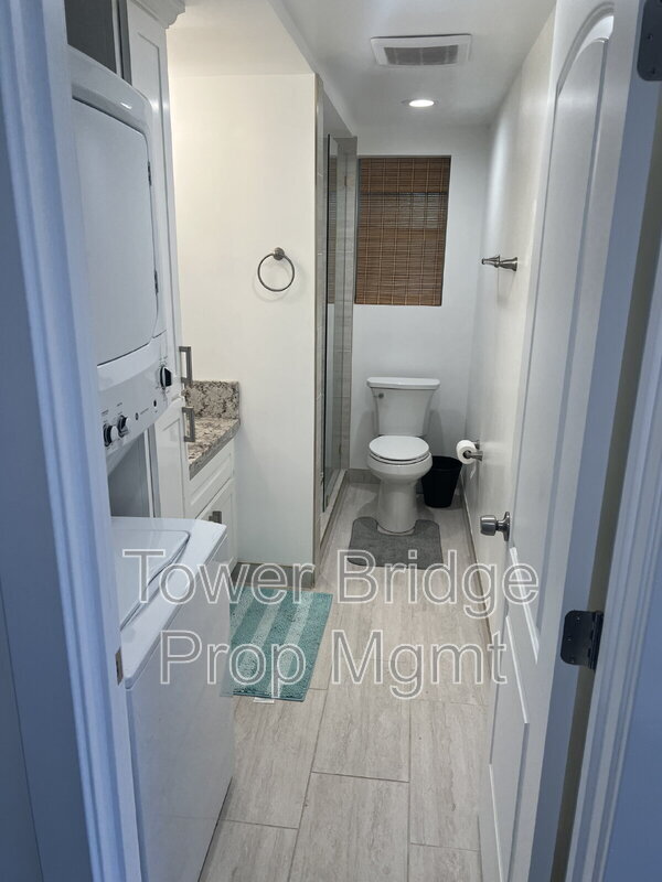 Building Photo - 3154 53rd St
