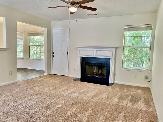 Building Photo - Douglasville Rental