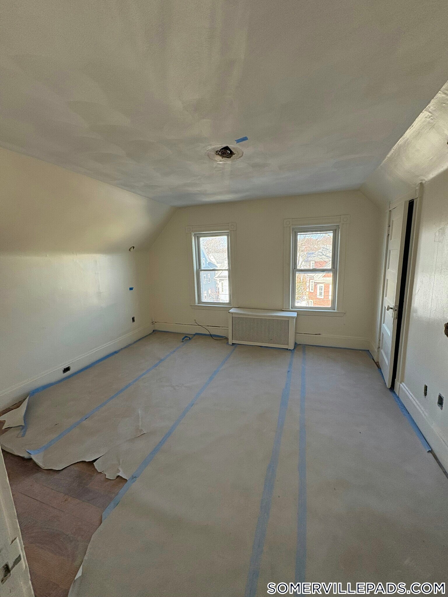 Building Photo - 25 Warner St