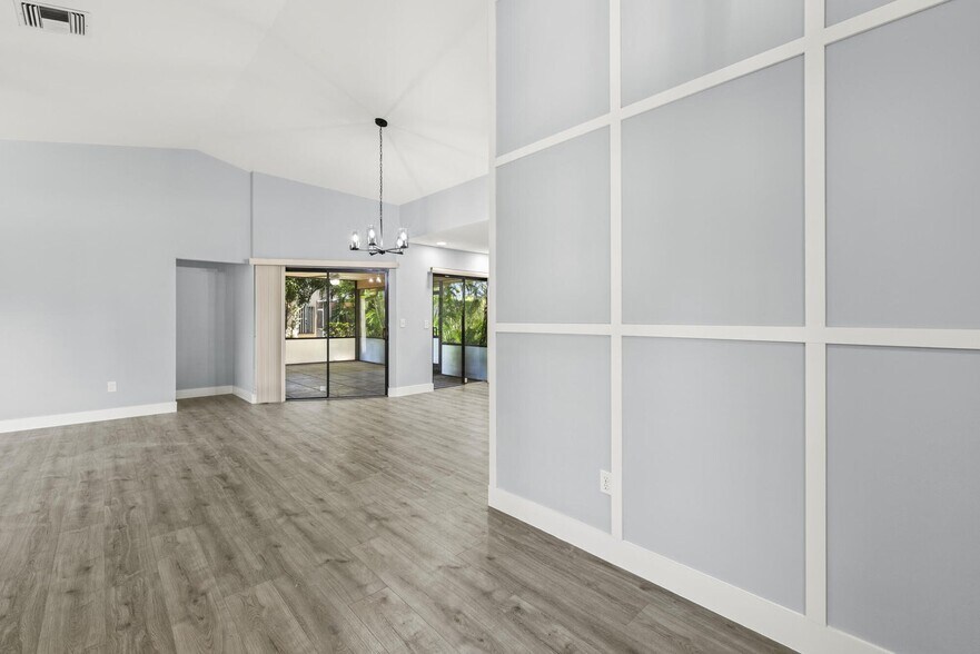 Building Photo - 3115 NW 12th St