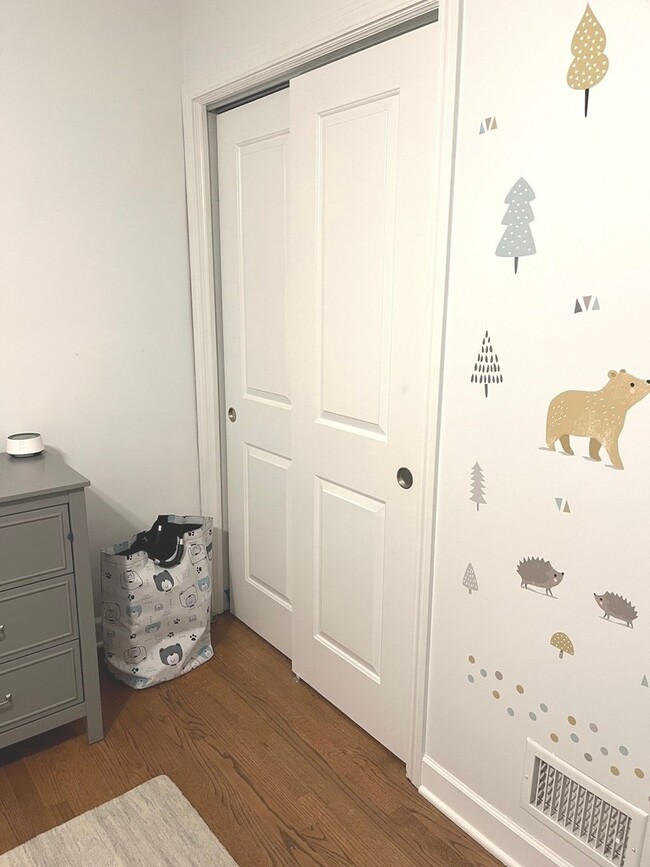 Building Photo - 8717 Karlov Ave