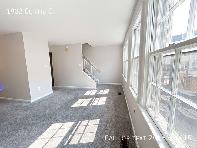 Building Photo - 1902 Curtis Ct SE