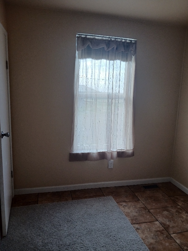 Building Photo - 1234 East St