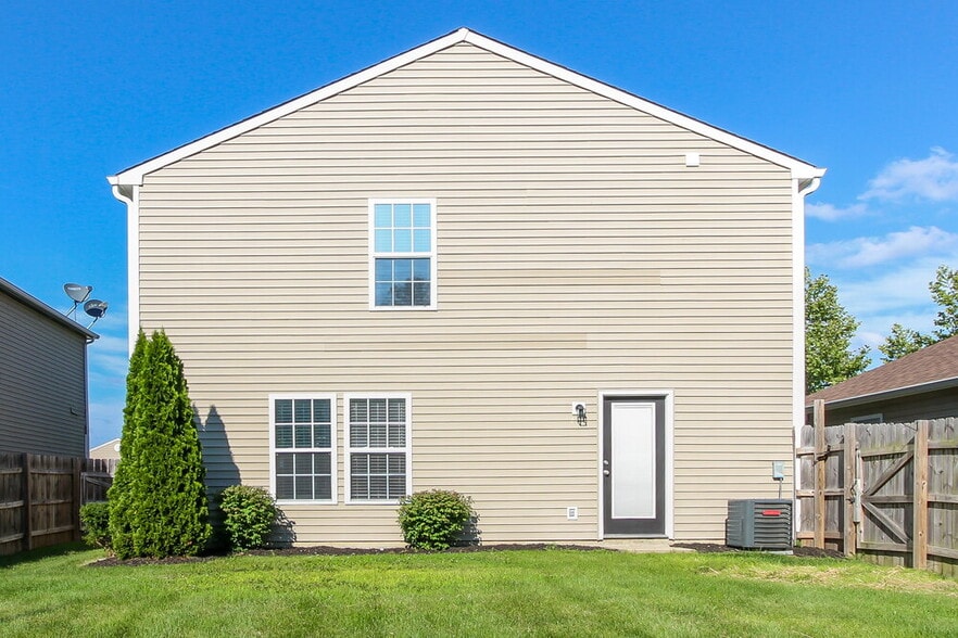 Building Photo - 1796 Feather Reed Ln